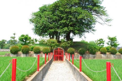 穴薬師古墳【茨城県指定文化財】に関するページ