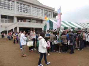 平成25年五霞ふれあい祭り　飲食ブース1